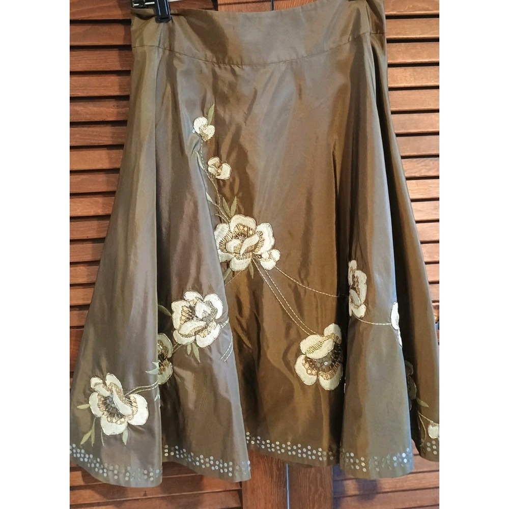 Boden Silk A-Line Floral Embellished Skirt Size US 10R Green Side Zip Irredesent - Picture 1 of 10